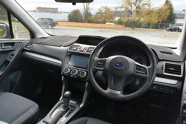 2015 Subaru Forester 2.0D-L S4