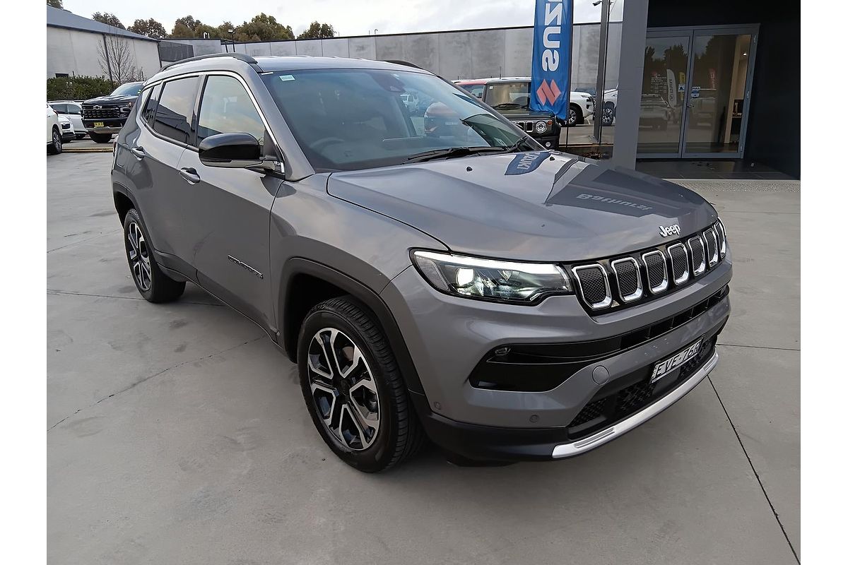 2022 Jeep Compass Limited M6