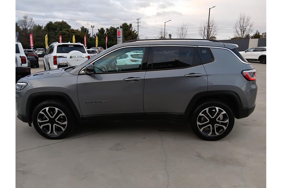 2022 Jeep Compass Limited M6