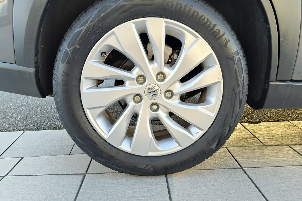 2023 Suzuki S-Cross GL+ JYB