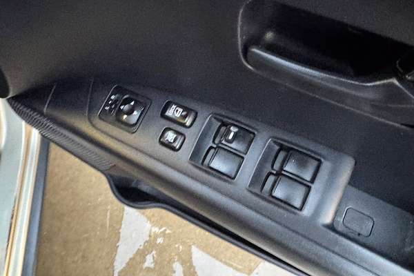 2007 Mitsubishi Outlander LS ZG