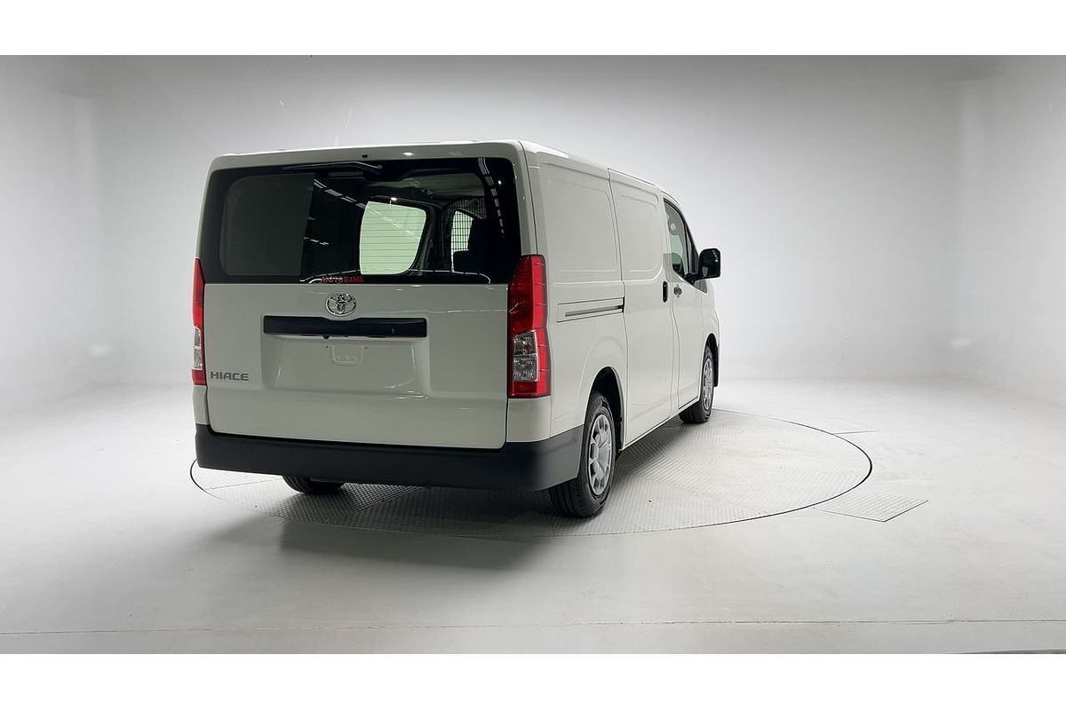 2022 Toyota Hiace GDH300R LWB