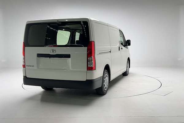 2022 Toyota Hiace GDH300R LWB