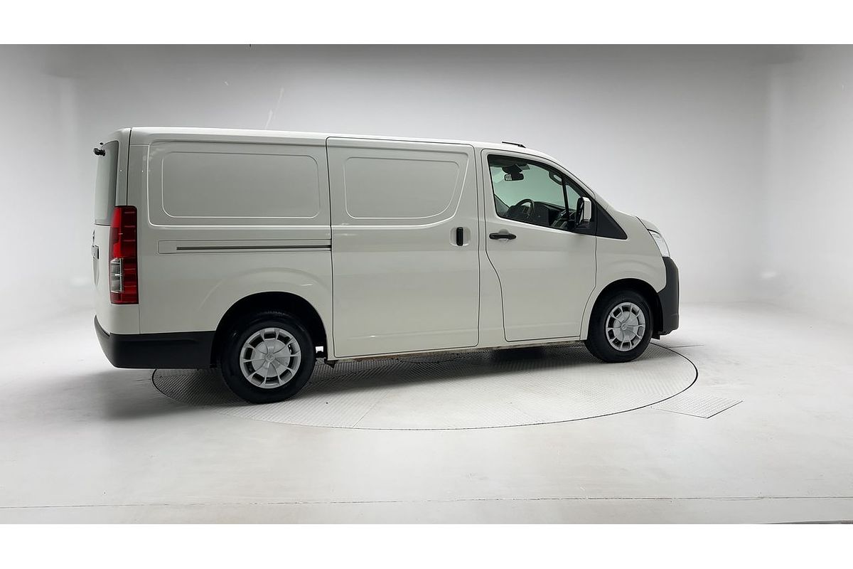 2022 Toyota Hiace GDH300R LWB