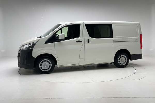 2022 Toyota Hiace GDH300R LWB