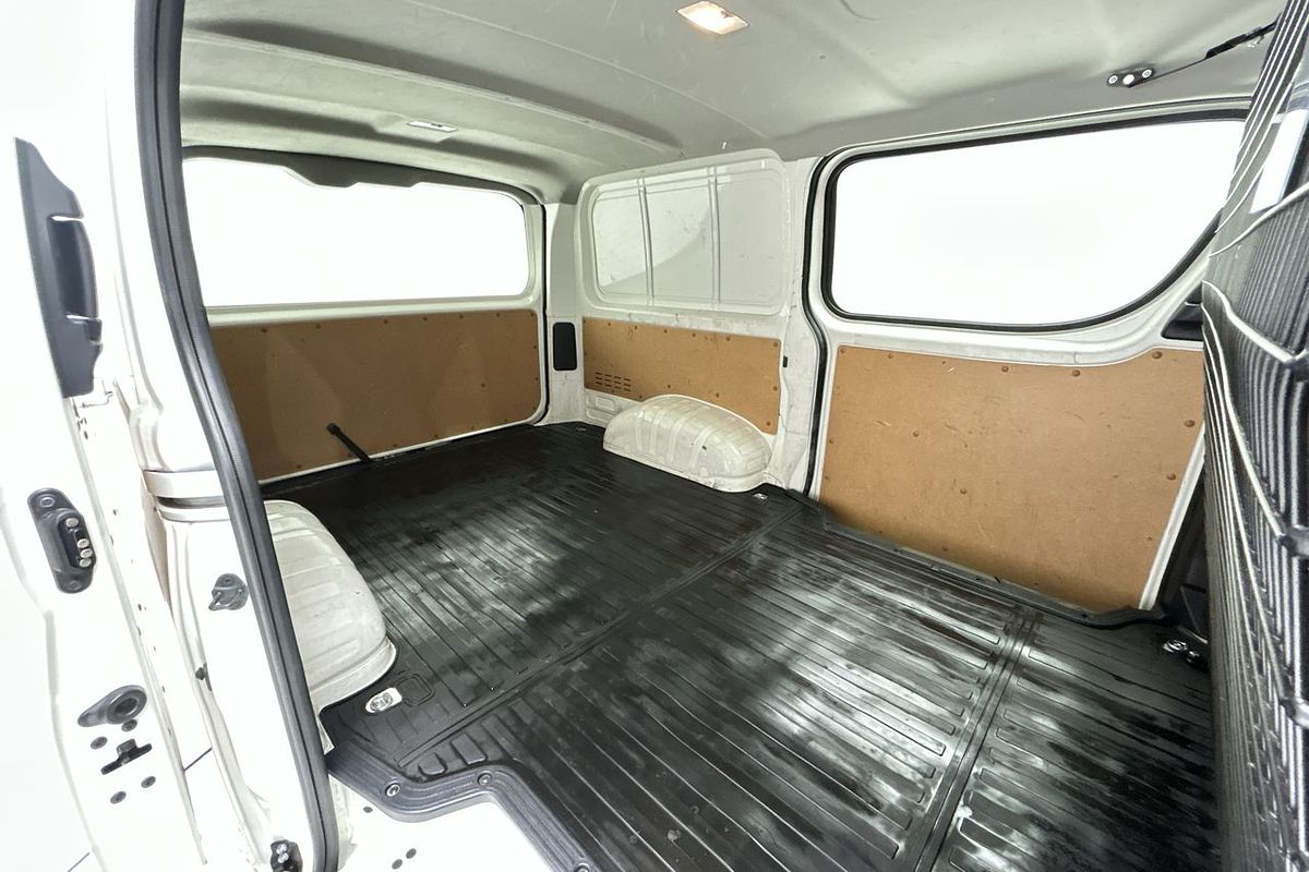 2022 Toyota Hiace GDH300R LWB
