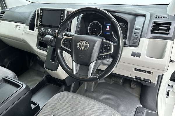 2022 Toyota Hiace GDH300R LWB
