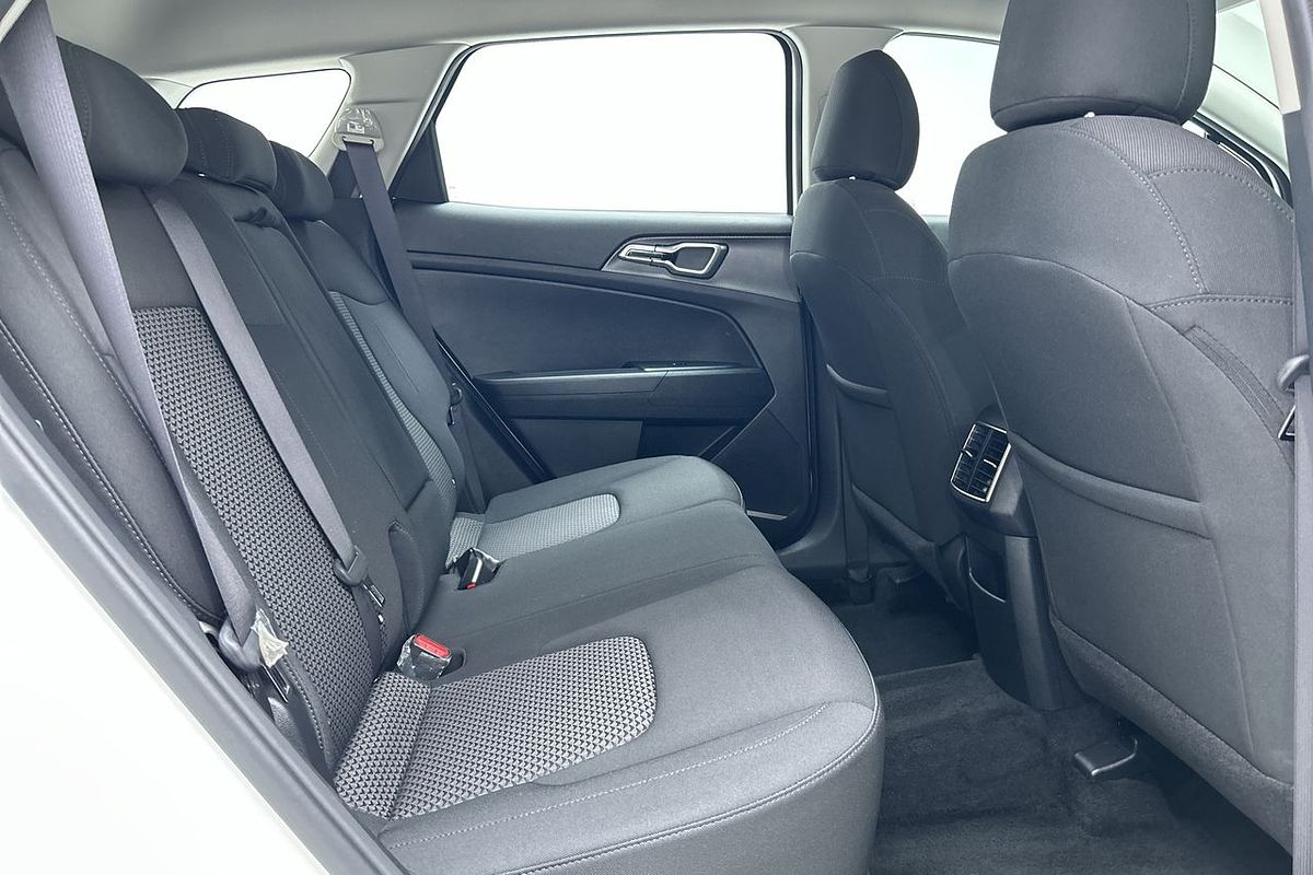 2024 Kia Sportage S NQ5