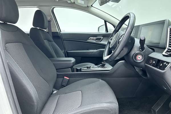2024 Kia Sportage S NQ5