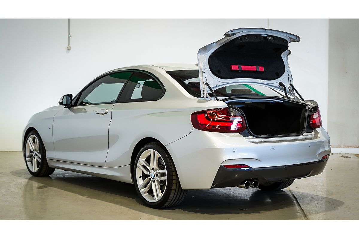 2017 BMW 2 Series 220i M Sport F22