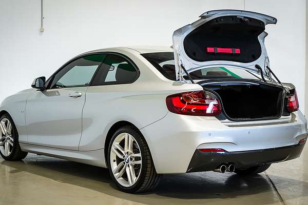 2017 BMW 2 Series 220i M Sport F22