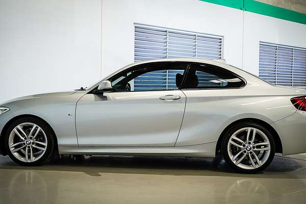 2017 BMW 2 Series 220i M Sport F22