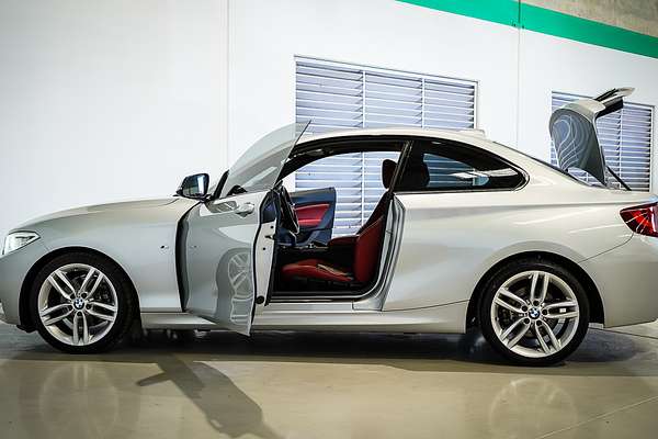 2017 BMW 2 Series 220i M Sport F22