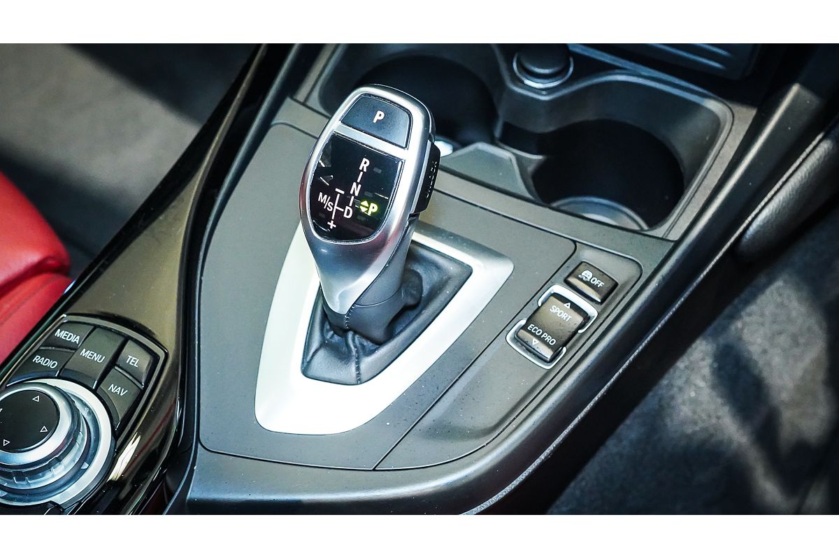 2017 BMW 2 Series 220i M Sport F22