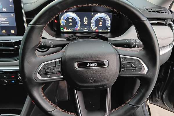 2022 Jeep Compass Limited M6