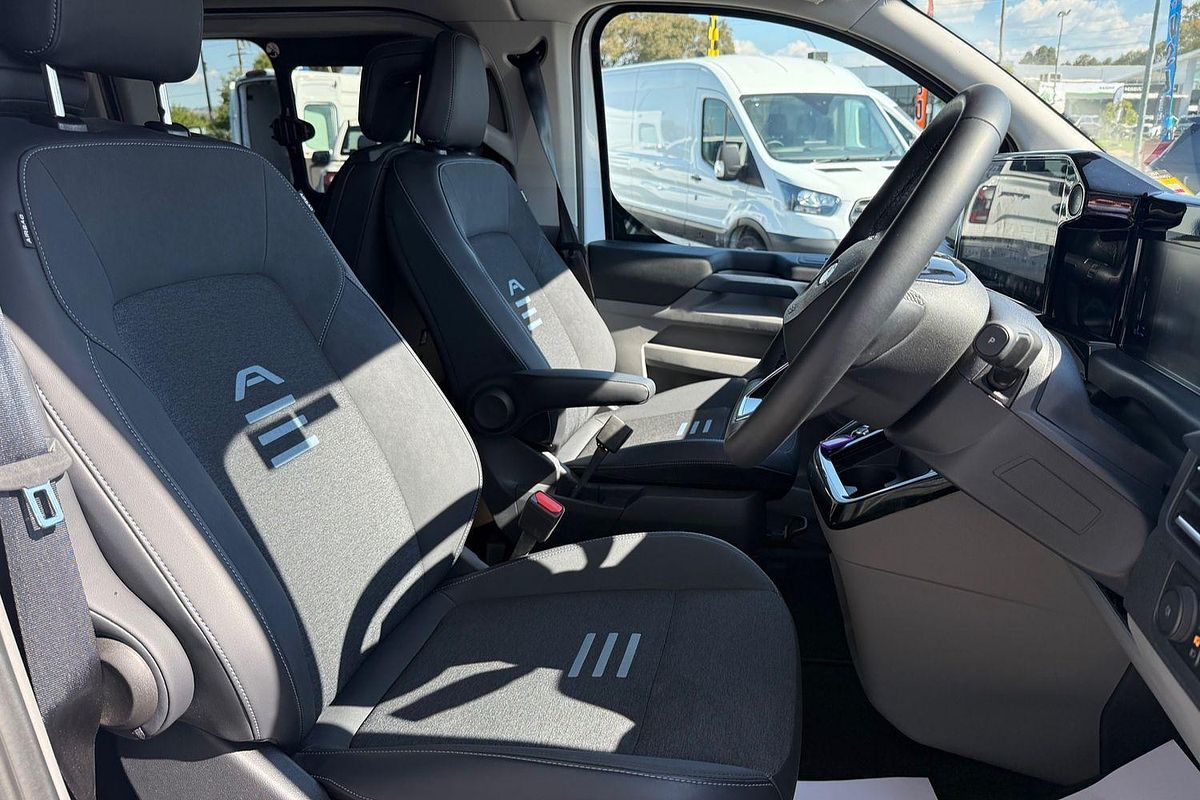 2024 Ford Tourneo Active AV SWB