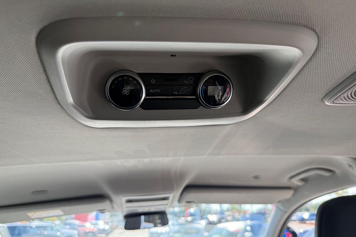 2024 Ford Tourneo Active AV SWB