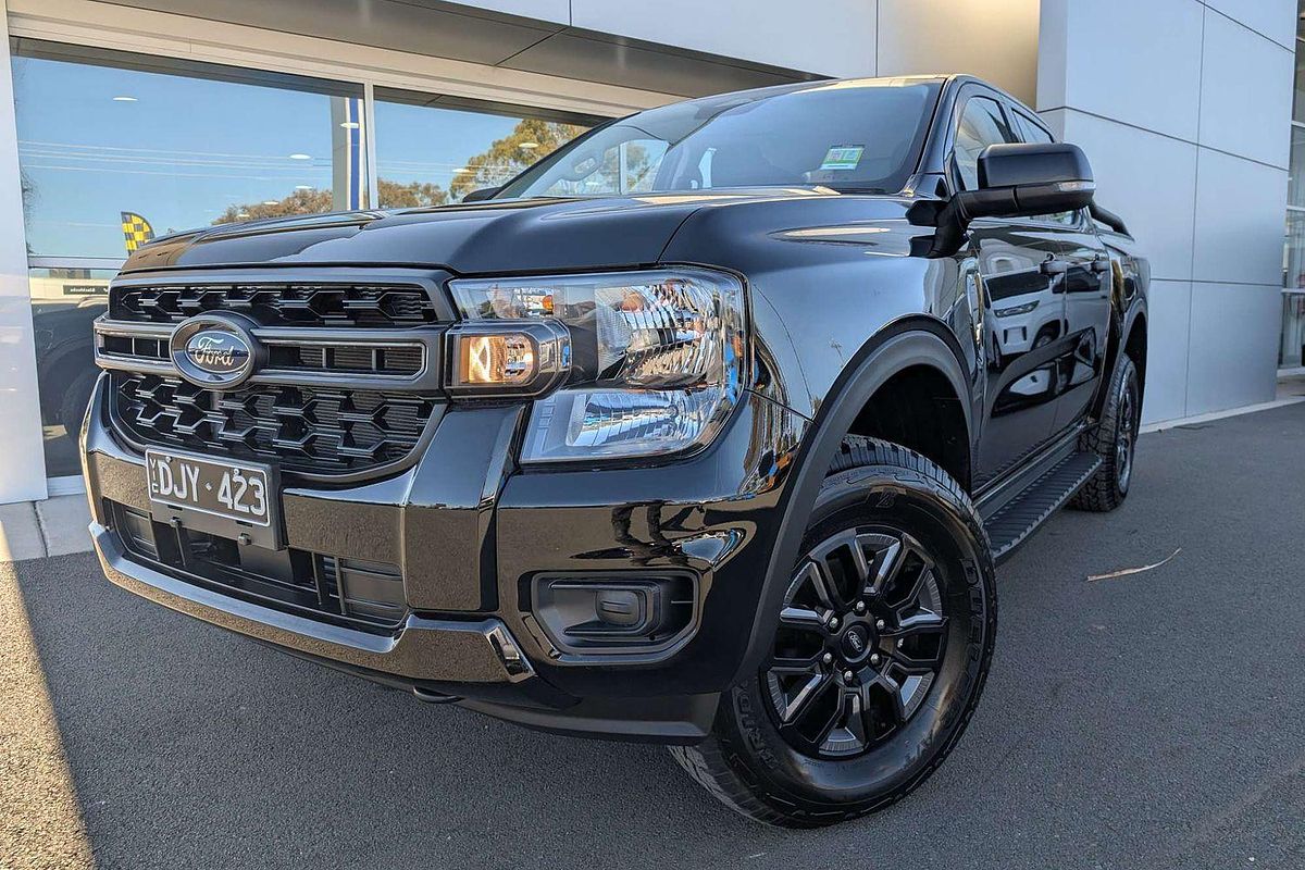2024 Ford Ranger Black Edition 4X4 2.0L