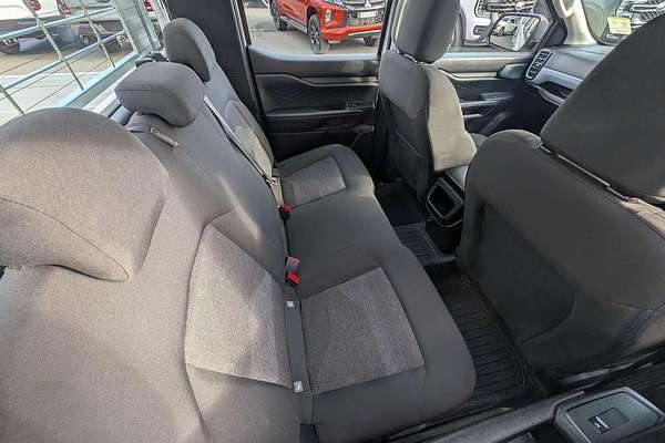 2024 Ford Ranger XL 4X4 2.0L