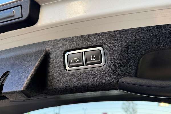 2022 Kia Sorento GT-Line MQ4