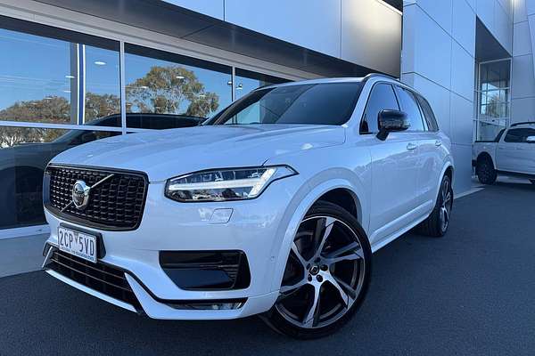 2021 Volvo XC90 T6 R-Design