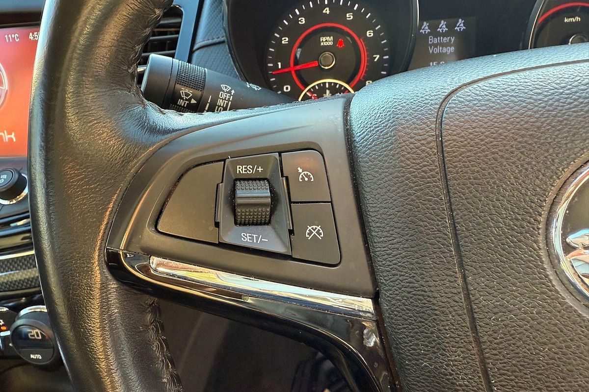 2016 Holden Commodore SV6 Black VF Series II
