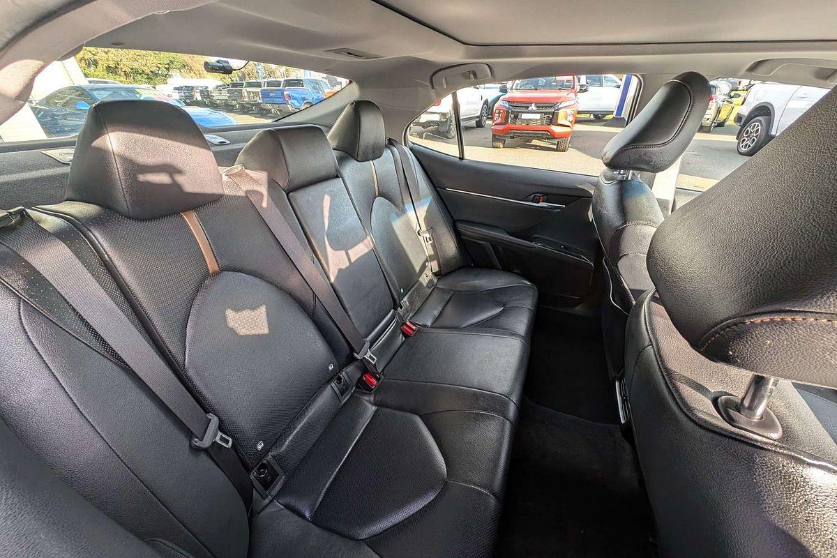 2020 Toyota Camry SL GSV70R