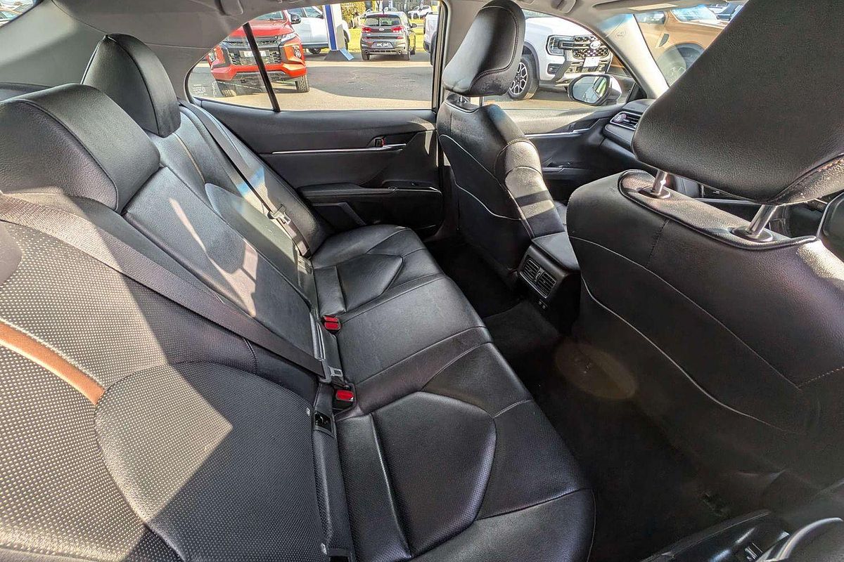 2020 Toyota Camry SL GSV70R