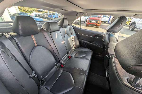 2020 Toyota Camry SL GSV70R