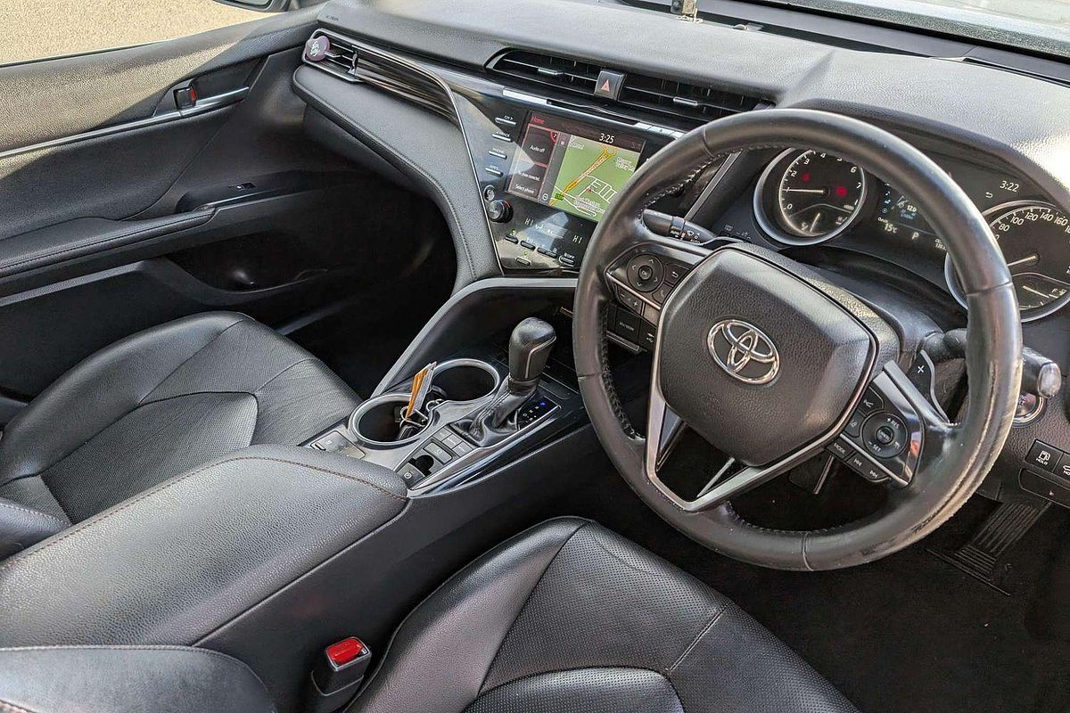 2020 Toyota Camry SL GSV70R