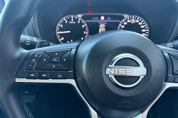 2023 Nissan JUKE ST-L F16