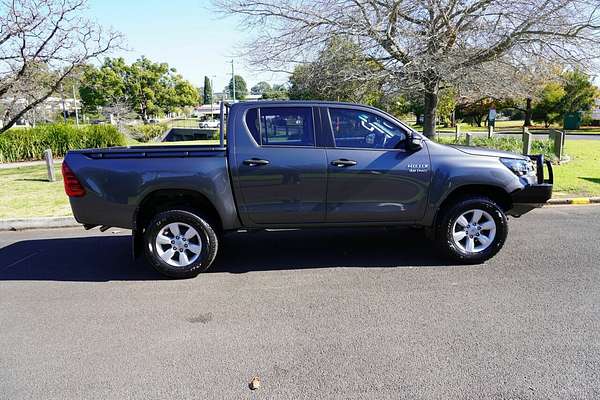 2020 Toyota Hilux SR GUN126R 4X4