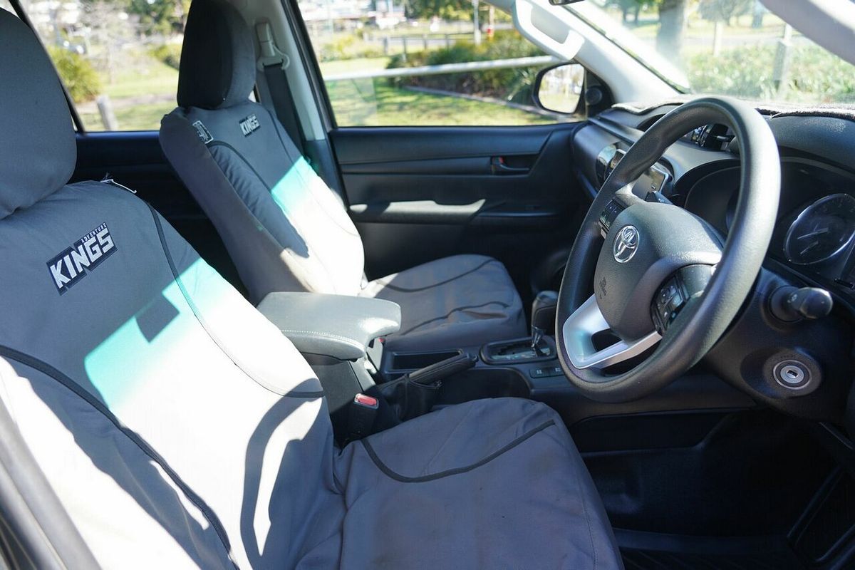 2020 Toyota Hilux SR GUN126R 4X4