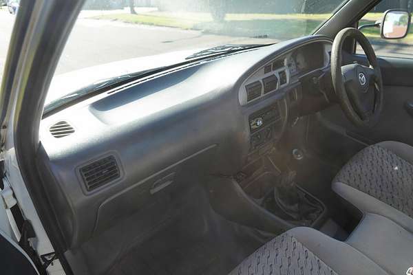 2004 Mazda B2600 Bravo DX Rear Wheel Drive
