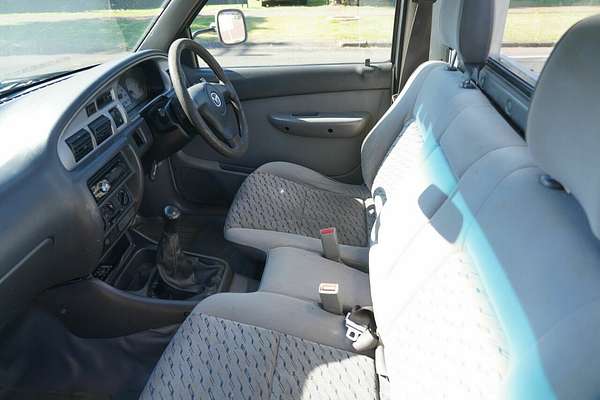 2004 Mazda B2600 Bravo DX Rear Wheel Drive