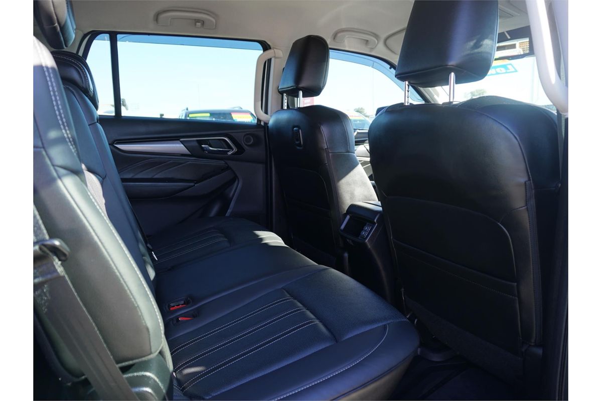 2021 Isuzu MU-X LS-T