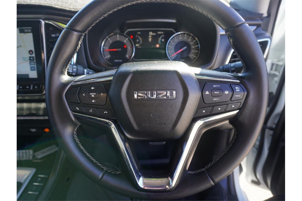 2021 Isuzu MU-X LS-T