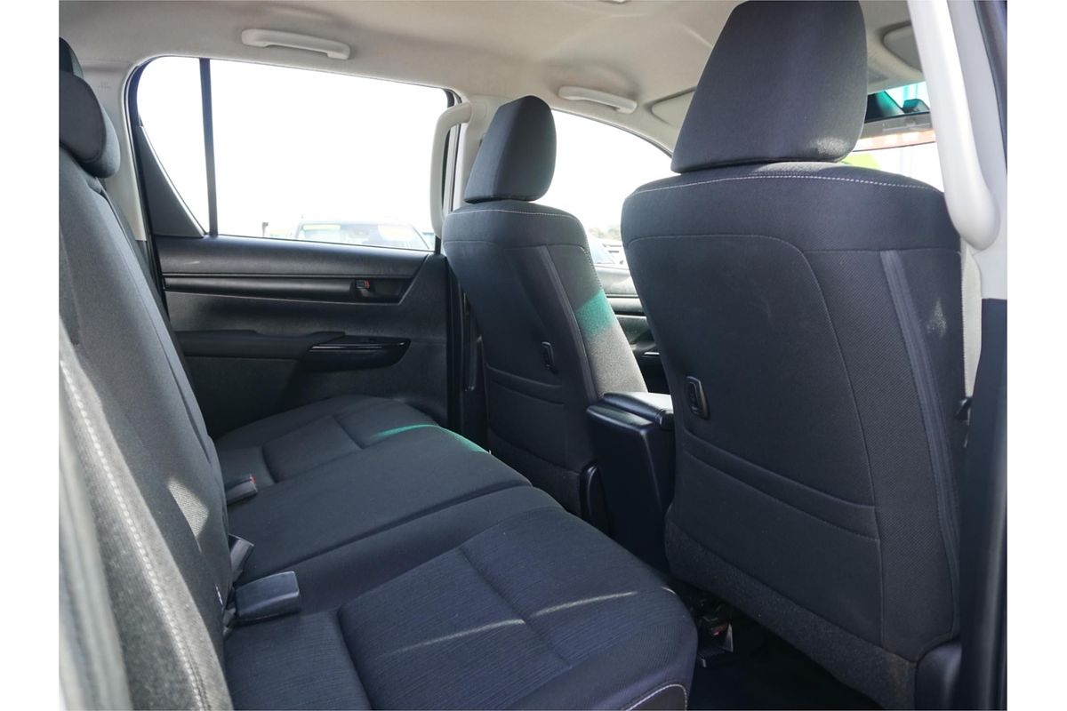 2021 Toyota Hilux SR GUN126R 4X4
