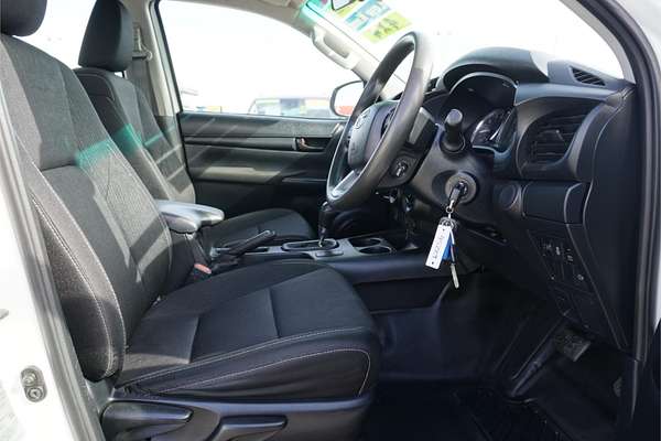2021 Toyota Hilux SR GUN126R 4X4