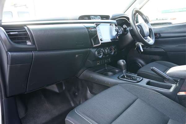 2021 Toyota Hilux SR GUN126R 4X4