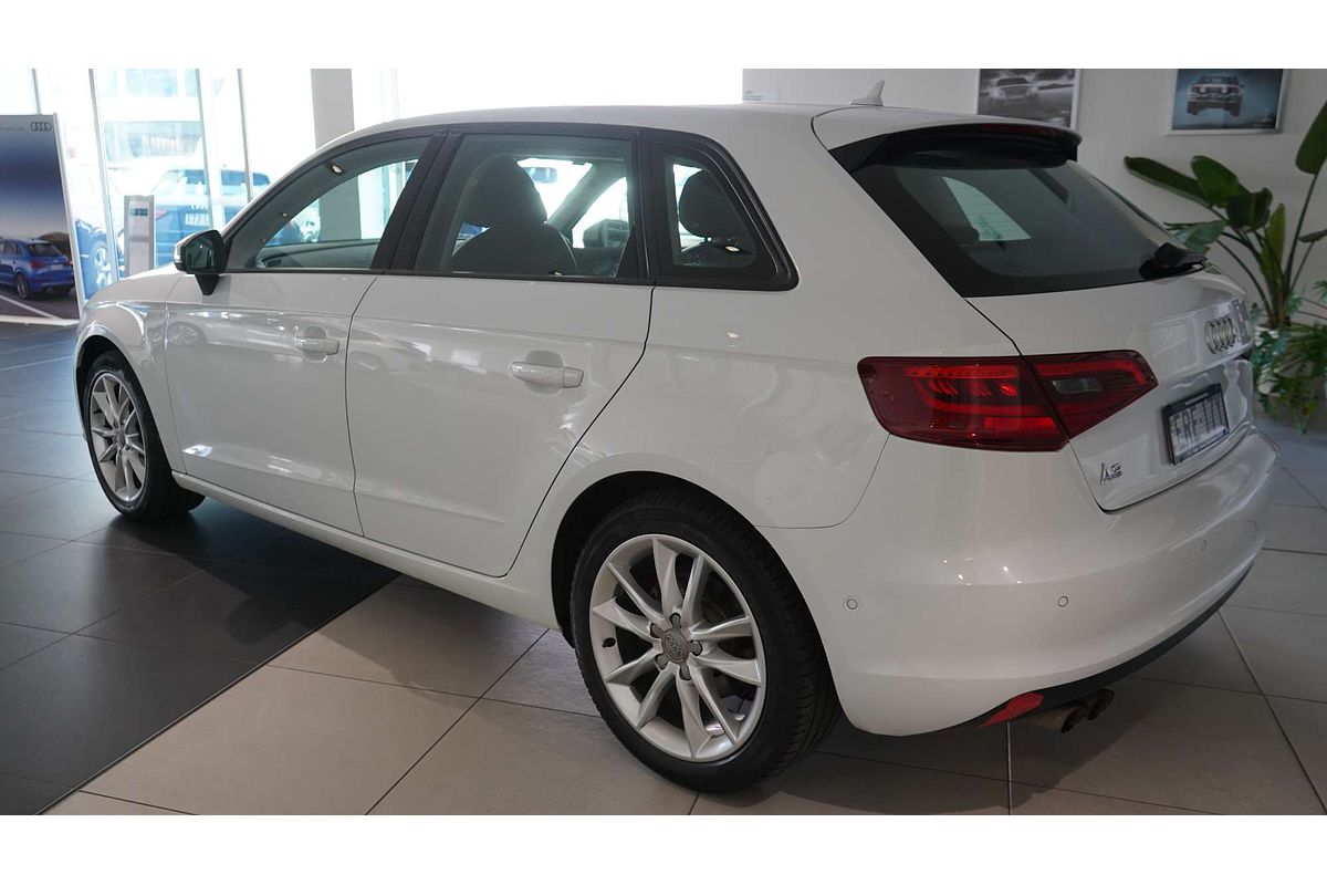 2015 Audi A3 Attraction 8V