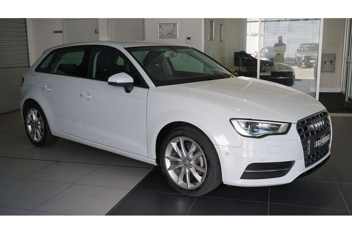 2015 Audi A3 Attraction 8V