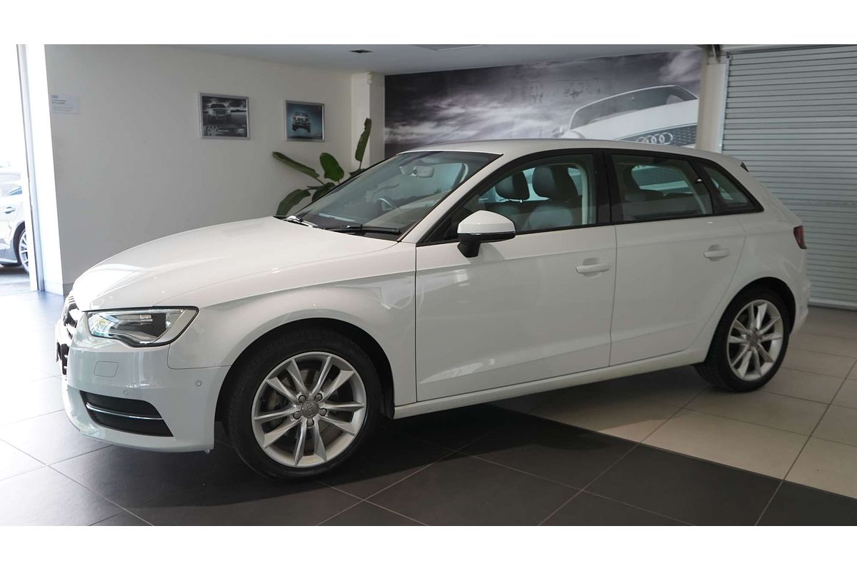 2015 Audi A3 Attraction 8V