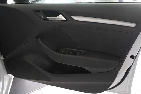 2015 Audi A3 Attraction 8V