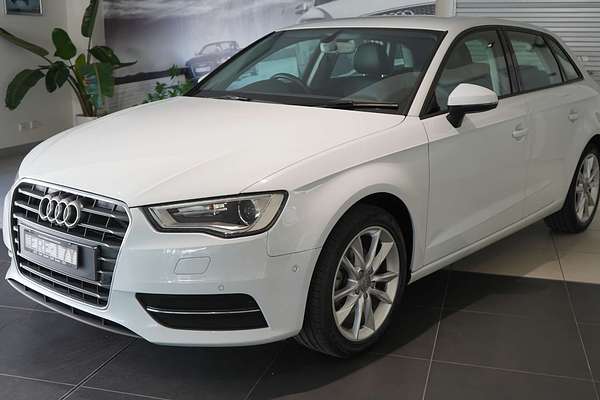 2015 Audi A3 Attraction 8V