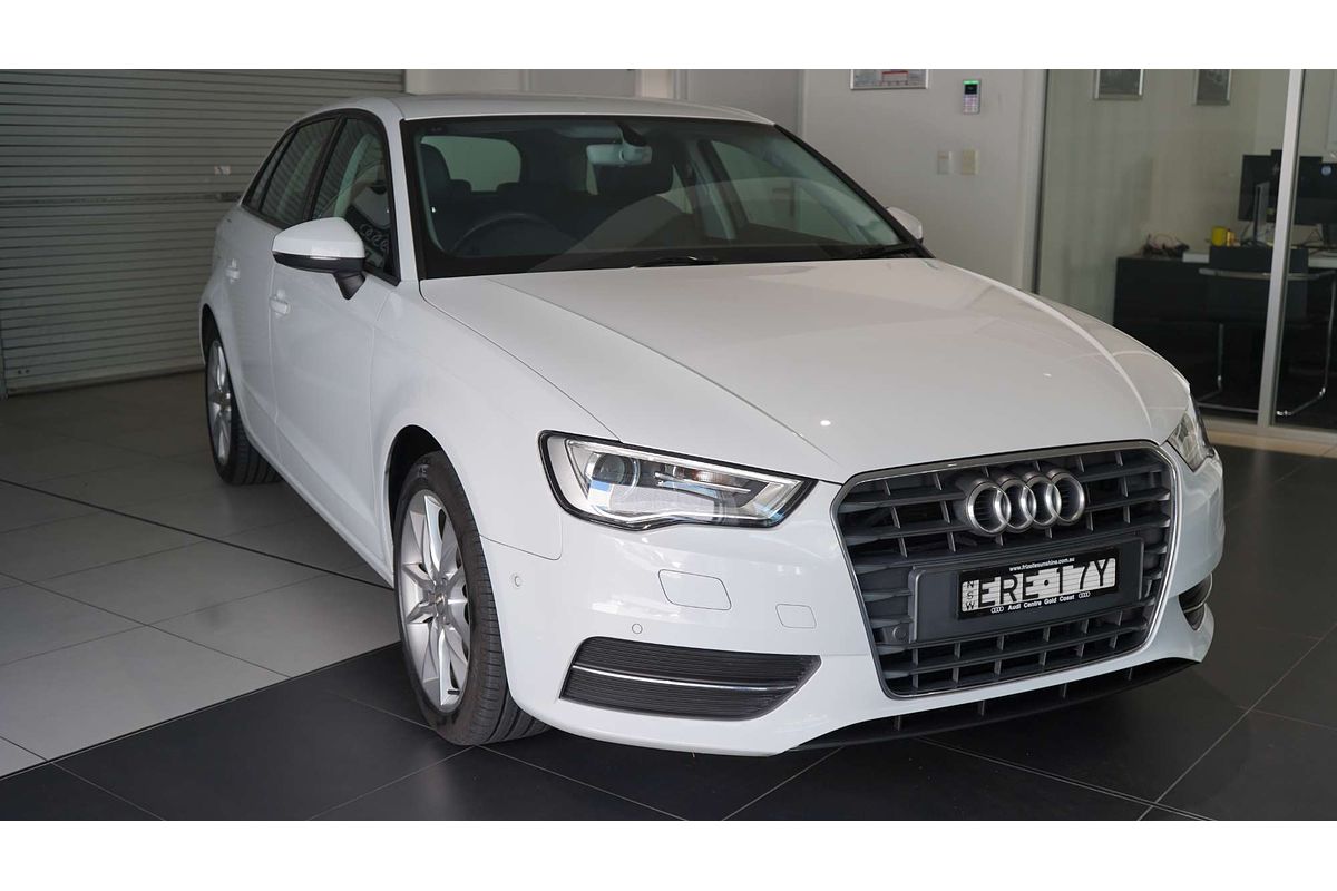 2015 Audi A3 Attraction 8V