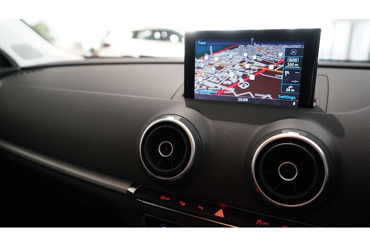 2015 Audi A3 Attraction 8V
