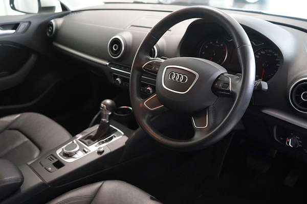 2015 Audi A3 Attraction 8V