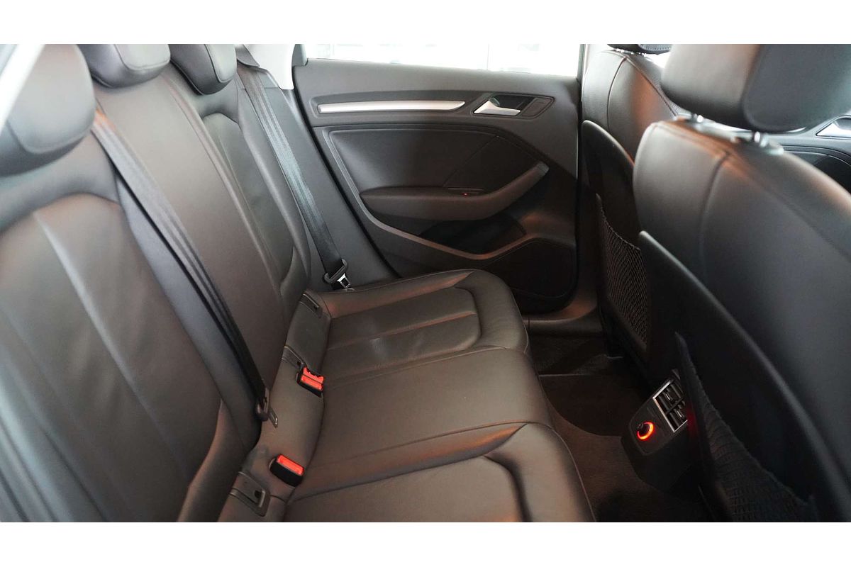 2015 Audi A3 Attraction 8V