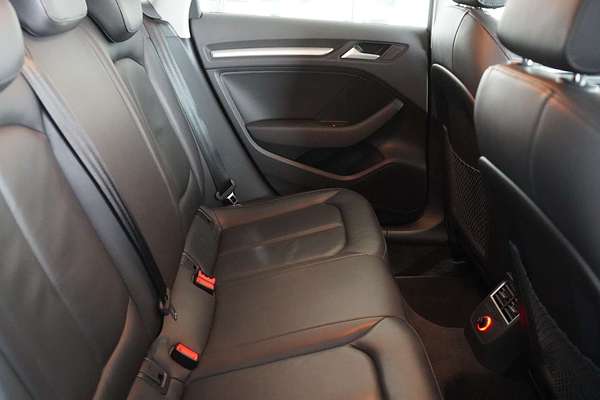 2015 Audi A3 Attraction 8V